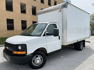 2014 chevrolet express cutaway 3500 box truck 6.0 v8 vortec engine