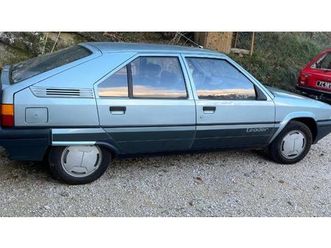 1987 citroen bx bleu manuel, 4 vitesses conduite à gauche...