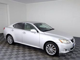 lexus is 220 luxury 2.2 d-4d 130кв