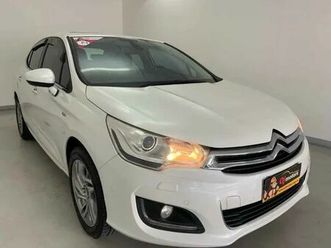 lounge exclusive 1.6 turbo 4p aut.