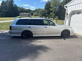 toyota crown estate athlete v turbo