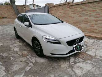 v40 ii 2012 2.0 d2 plus geartronic