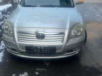 toyota avensis 2,0 d4-linea
