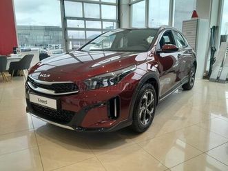 kia xceed 1.0 t-gdi gold magma red színben!