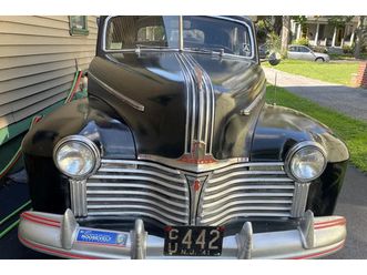 1941 pontiac torpedo sedan