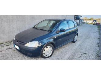 opel corsa 1.200 clima 5p neopatentati