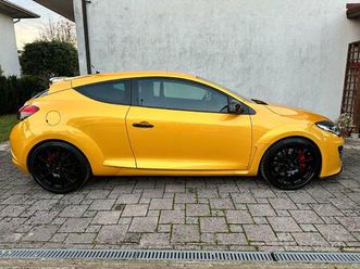 renault megane rs trophy 275 - 2015 - giallo sirio
