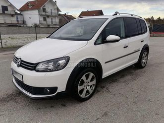 volkswagen touran cross/dsg/ksenon/nav