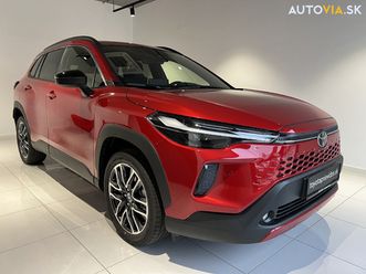 toyota corolla cross 1.8l 2x4 hev cvt style za 34 240 €