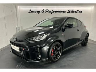 toyota yaris gr 1.6 turbo 261ch - pack track - 2900km - 1°main - origine france - 100%