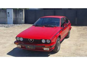 1981 alfa romeo alfetta rouge manuel conduite à gauche in...
