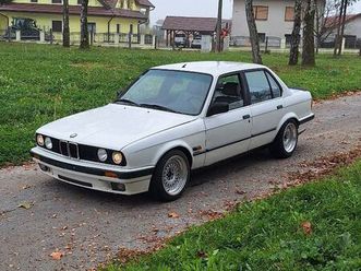 bmw e30 318is kockica, 1991 god.