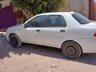 fiat albea essence manuelle 2009 à agadir