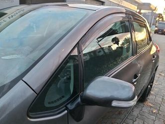 toyota auris . junho/10