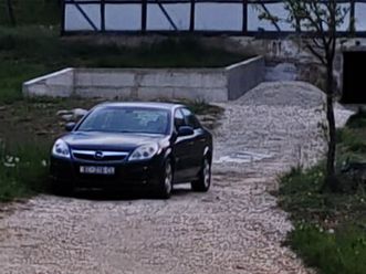 opel vectra 1,8 16v automatik, 2006 god.