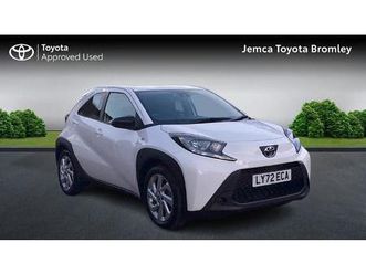 toyota aygo x pure hatchback's 1.0 vvt-i pure euro 6 (start/stop) 5dr