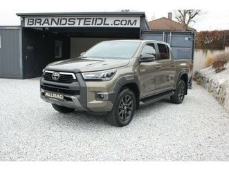 toyota hilux double cab invincible 4x4 aut.