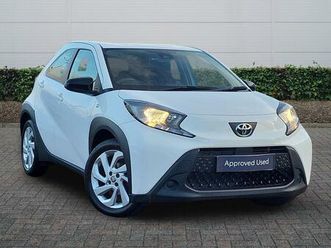 toyota aygo x pure hatchback's 1.0 vvt-i pure euro 6 (start/stop) 5dr