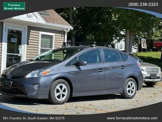 2012 toyota prius three