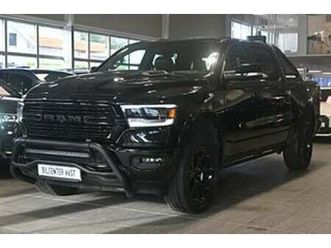 ram 1500 laramie night ed. luftfjädring pano *kampanj*