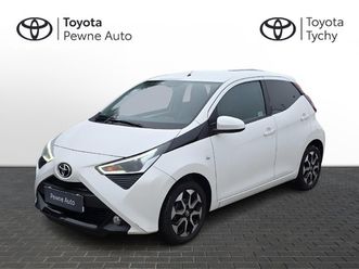 1.0 vvt-i x-play + style | salon pl | przebieg tylko 45 tyś | kam. cof