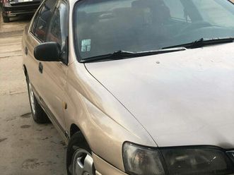 toyota carina an. 1993