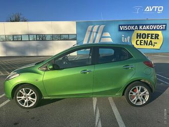 mazda mazda2 1.3i te