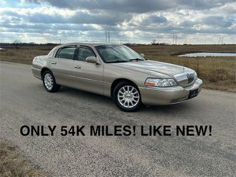 2007 lincoln town car signature