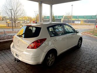 2012 nissan versa sl automatique