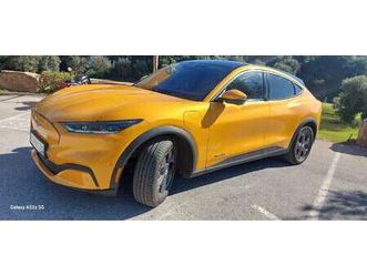 mustang mach-e awd rango estandar