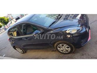 hyundai i10 essence automatique 2025 à tanger
