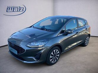 ford fiesta titanium 5-trg 1.1i 55kw/75ps navi,winter