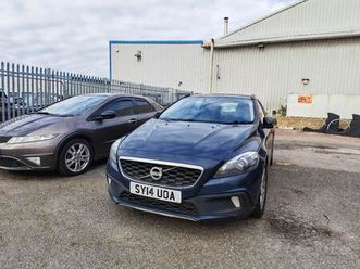volvo v40 cross country 2014 1.6d 3 months warranty cheap