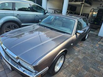 jaguar xj 40 h kennzeichen 4 liter