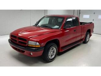 1997 dodge dakota sport