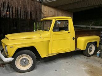 ford f-75 4x2 2.6 v12 1976