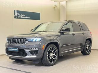 jeep grand cherokee, cena 70 990 €. jeep grand cherokee summit baltics 4xe, importētājs apgaismojuma - sludinājumi