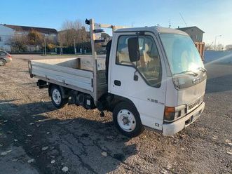 isuzu npr/nkr npr 77 3.0 tdi cassone fisso