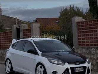 ford focus 1.0 ecoboost autostartstop trend