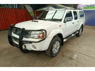 2017 nissan np300 2.5 tdi hi-rider double-cab