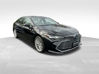 used 2020 toyota avalon hybrid limited