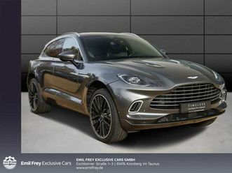 aston martin dbx 550