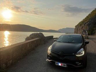clio 4 rs trophy