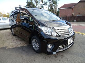 2013 toyota alphard
