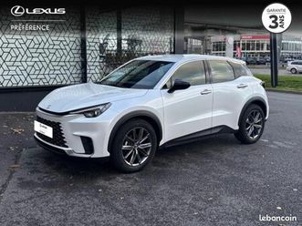 lexus lbx 1.5 136ch elegant 2wd