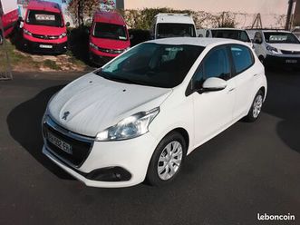 peugeot 208 1.6 bluehdi 75 active