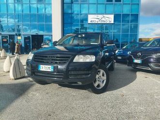 volkswagen touareg 2.5 r5 tdi con cambio manuale e