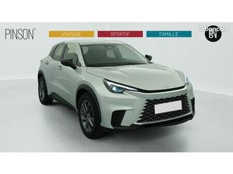 lexus lbx 2wd business