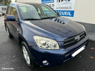 toyota rav 4 2.2 d-4d 150 cv life