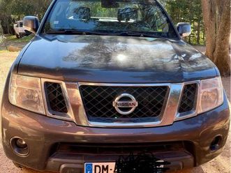 nissan navarra pickup